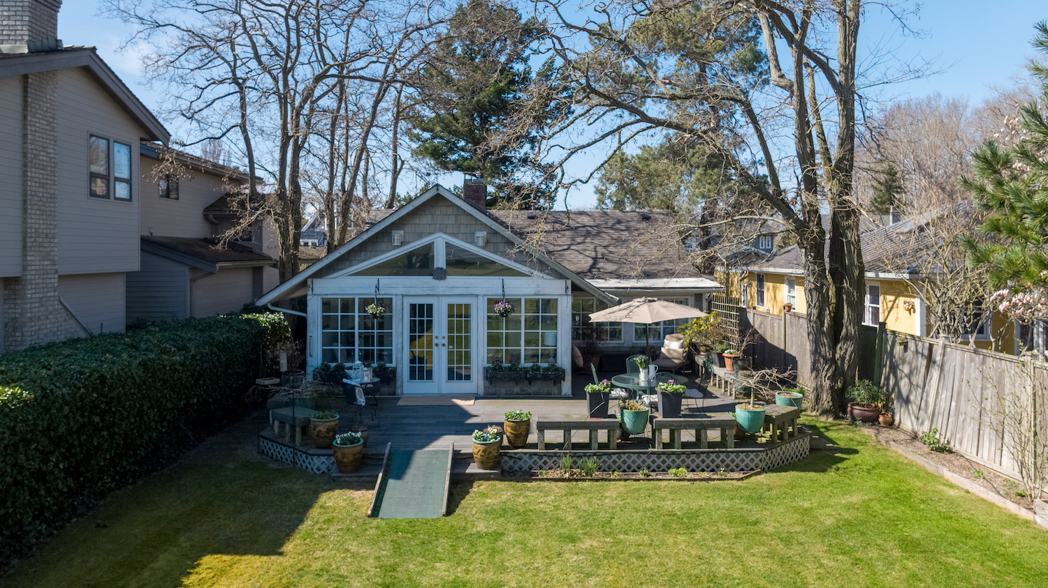 1724 Beach Grove Road, Delta, BC Lori Fralic Realtor