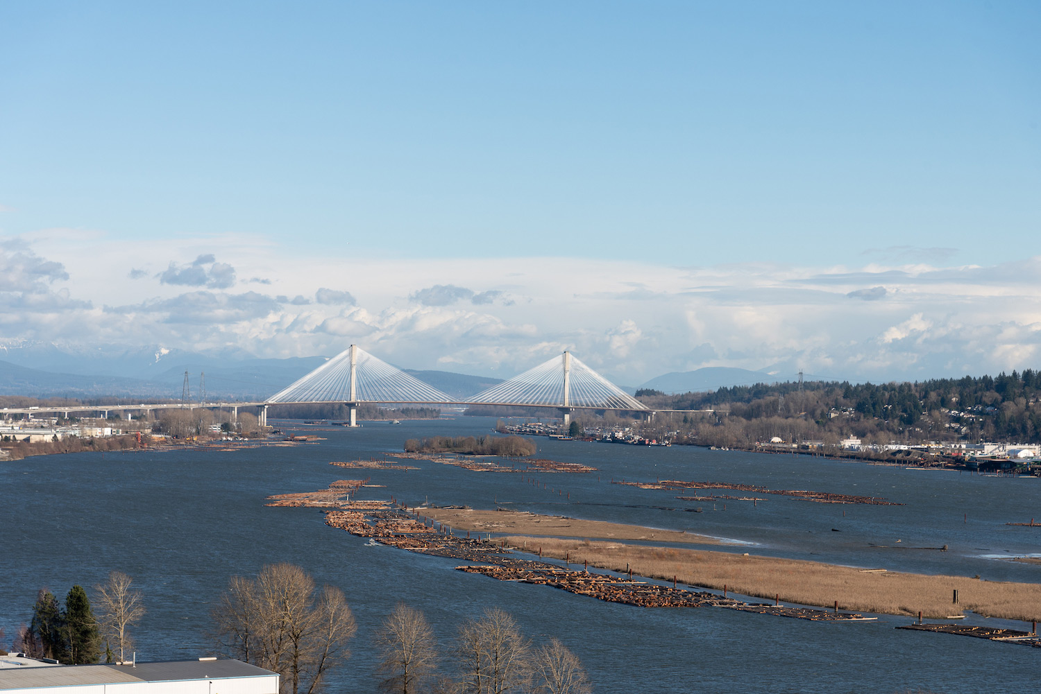 PH2200 Nelson’s Crescent, New Westminster, BC Lori Fralic Realtor